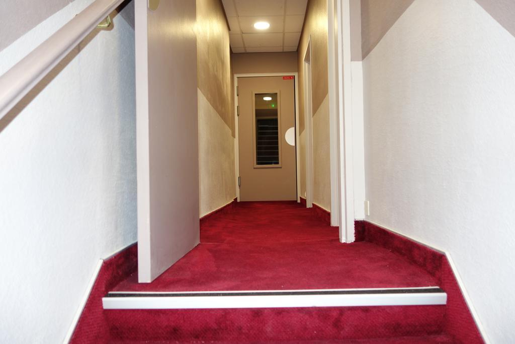 D'Win Hotel Paris Luaran gambar