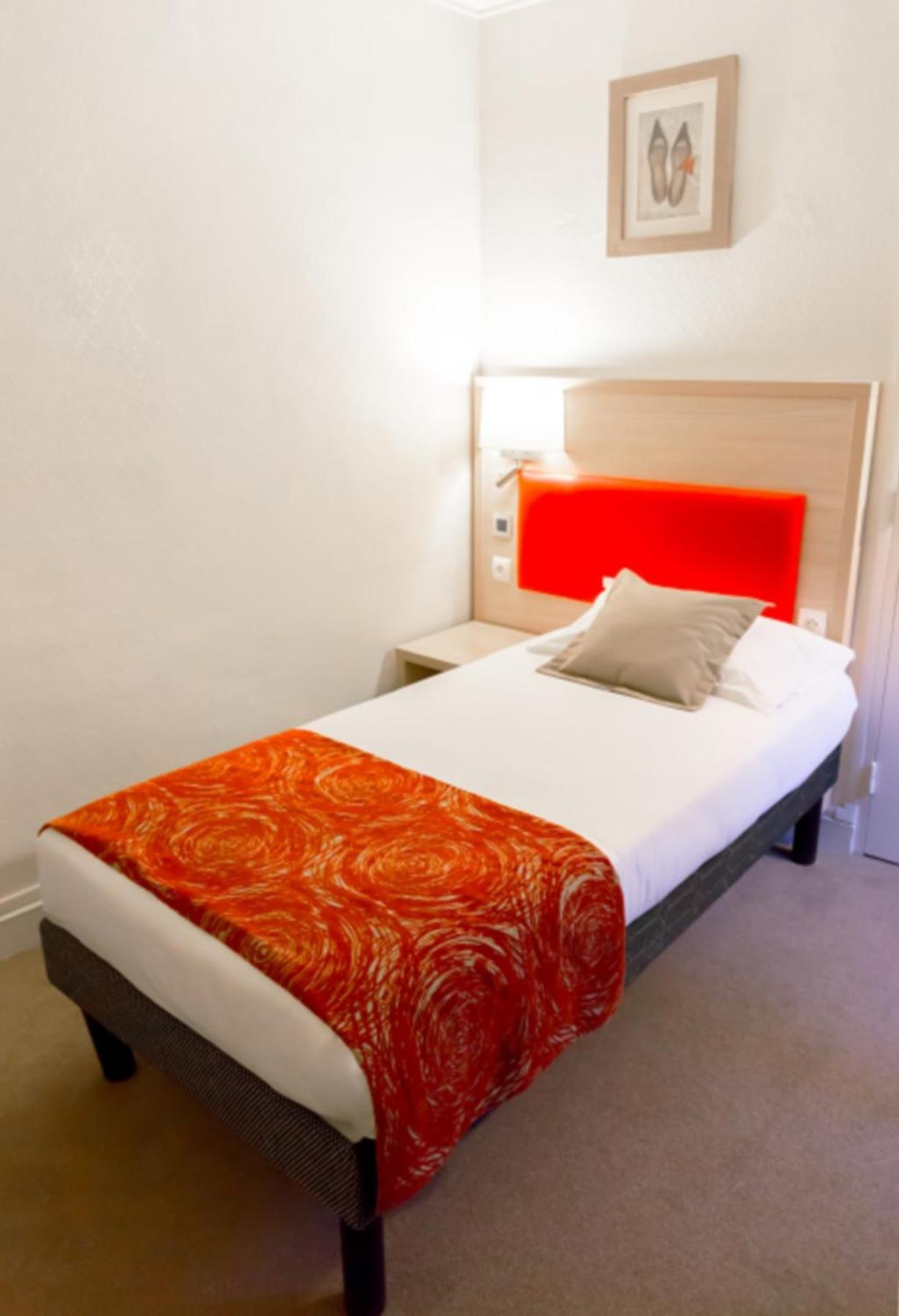 D'Win Hotel Paris Luaran gambar