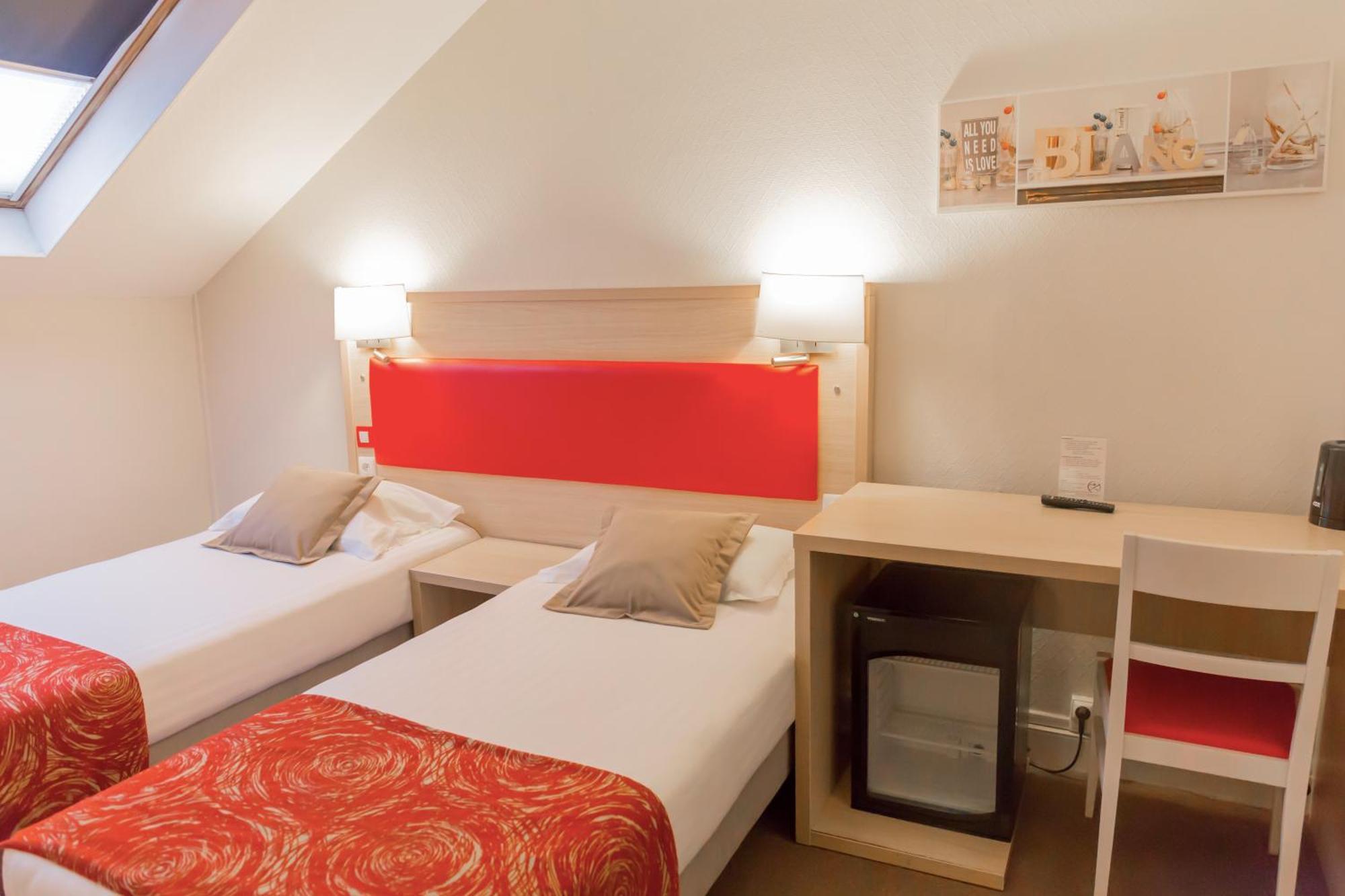 D'Win Hotel Paris Luaran gambar